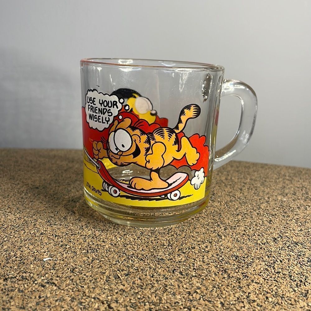 Garfield Clear Coffee Cup- McDonald’s Collectors Cup No. 2